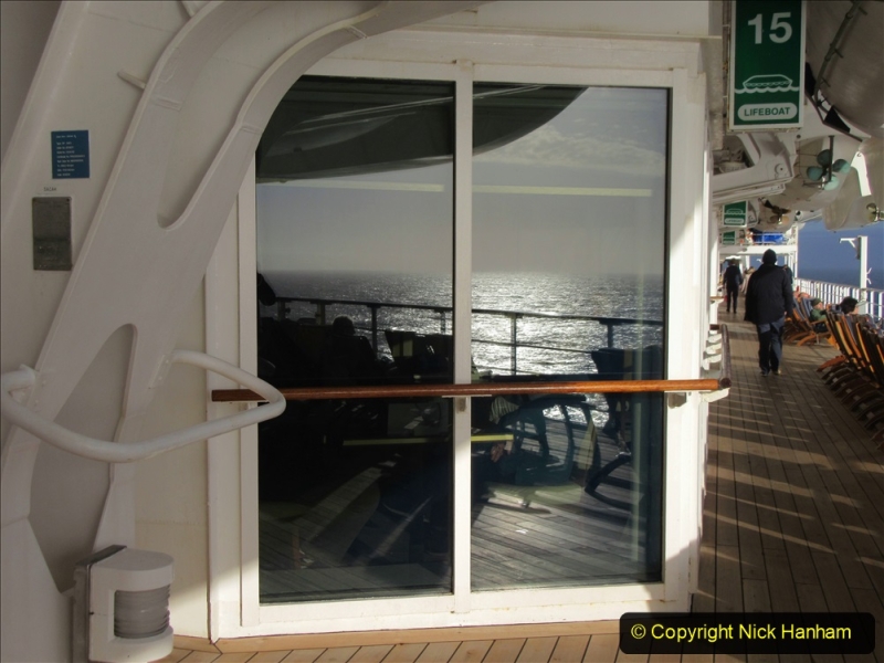 2019_11_03 to 17 Cunard's Queen Mary New York to Southampton @ first Literature Festival at Sea.  (68) A day at sea. 068