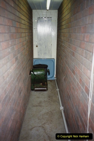 1989 April May June Your Host Building Cloakroom and shower room using alleyway between garage and house. (2)