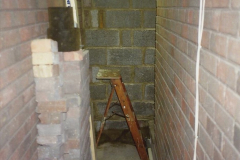 1989 April May June Your Host Building Cloakroom and shower room using alleyway between garage and house. (13)