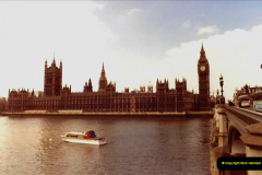 1982 London. (1) Houses of Parliment. 010201010