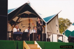 1992 Miscellaneous. (281) Humph & Helen outdoor consert at Kingston Lacy (NT) near Wimborne, Dorset. 0283