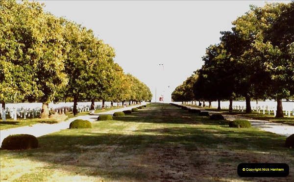 1983 North West France. (21) American War Graves - St.James. 021