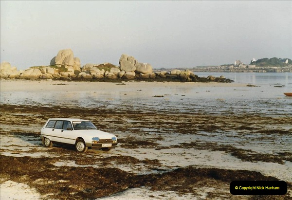 1983 North West France. (42) Brignogan Plage, North Coast. 042