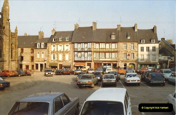 1983 North West France. (84) Treguier. 084
