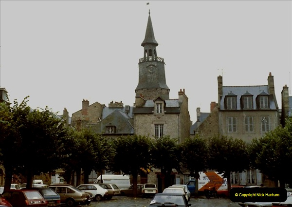 1983 North West France. (89) Dinan. 089