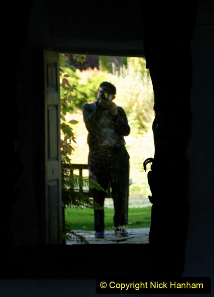 2019-09-17 Kilver Court Gardens, Shepton Mallet, Somerset. (15) Your Host in reflective mood.086