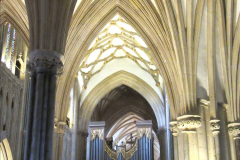 2019-09-16 Wells, Somerset. (28) Wells Cathedral. 028