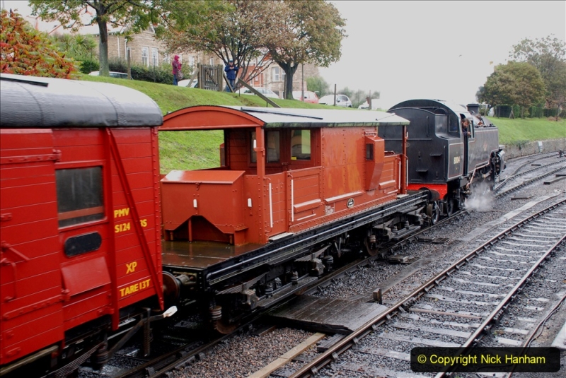 2019-10-11 Six Locomotives for the SR Autumn Steam Gala. (105) 105