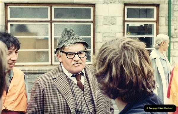 1981-06-15 The Two Ronnies being filmed on the SR (6)0141