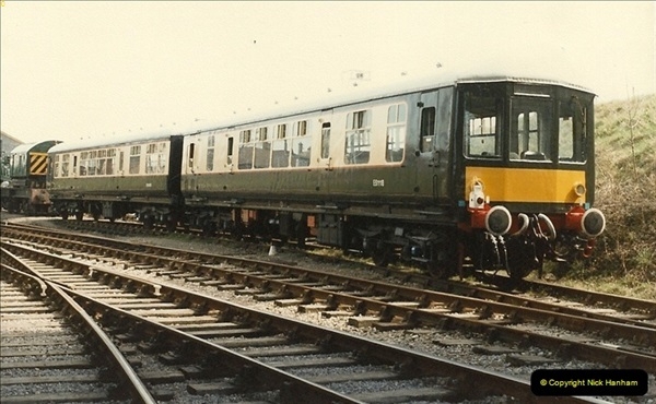 1985-03-12 The first DMU on the SR.  (1)0264