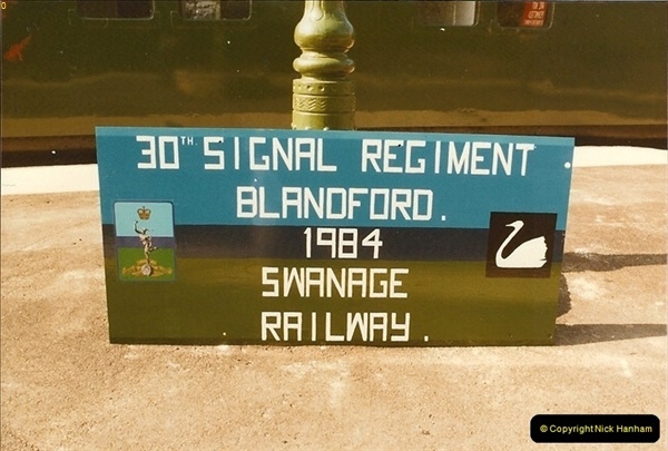 1985-08-13 Sigh to commemorate the link between the SR and the 30th. Signals Regiment @ Blandford Forum, Dorset.0323