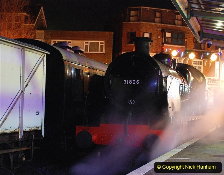 2020-12-04 Volunteer & Staff test train for Steam & Lights. (37) Swanage. 037