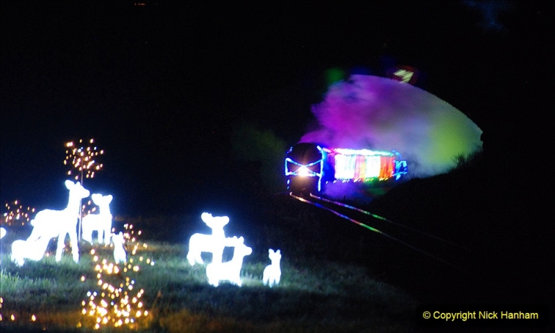 2020-12-12 SR Steam & Lights trackside. (63) Afflington. 113