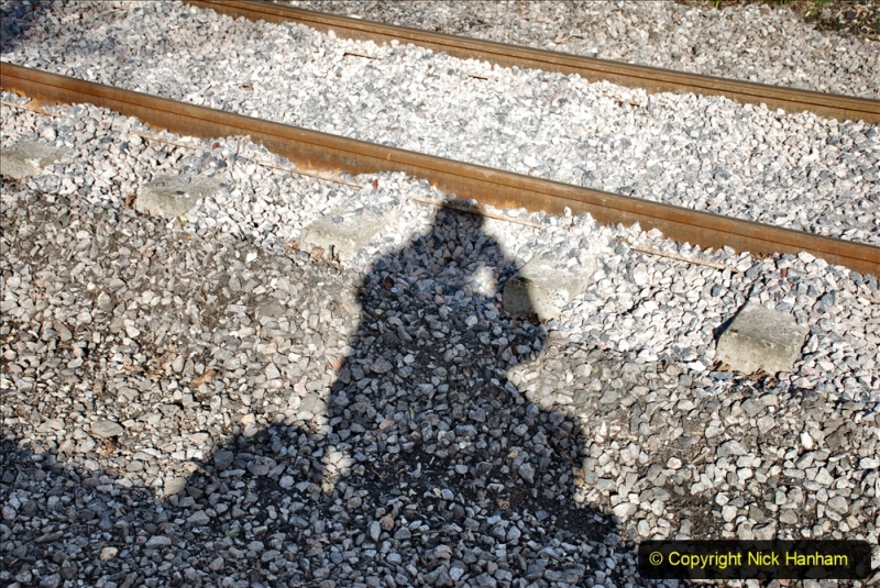 2020-02-06 Track renewal work & Tamper. (95) Your Host's shadow.095