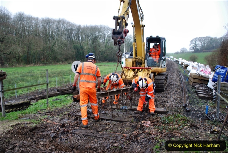 2020-01-07 Track renewal Cowpat Crossing to Just beyond Dickers Crossing. (104) 104