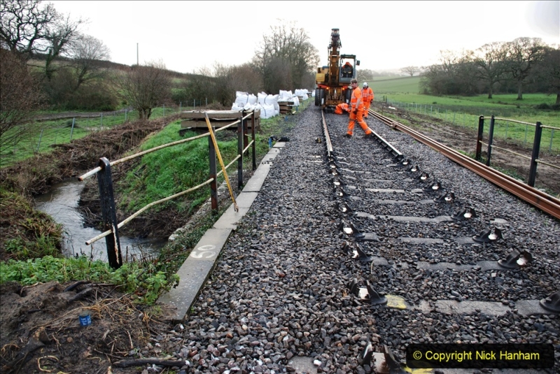 2020-01-07 Track renewal Cowpat Crossing to Just beyond Dickers Crossing. (14) 014