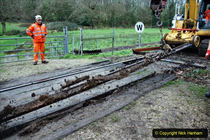 2020-01-07 Track renewal Cowpat Crossing to Just beyond Dickers Crossing. (84) 084