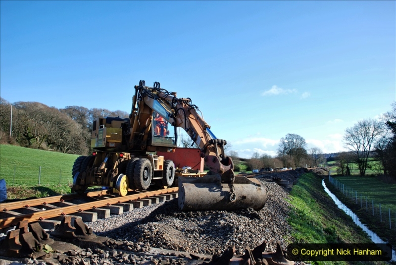 2020-01-17 Track renewal Cowpat Crossing to just past Dickers Crossing. (152) Drainage Work. 152