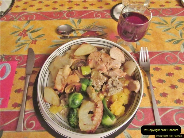 2017-12-24 A Christmas Eve meal cooked by your Host.  (35)035