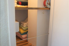 2015-08-08 Airing cupboard finished.  (2)596
