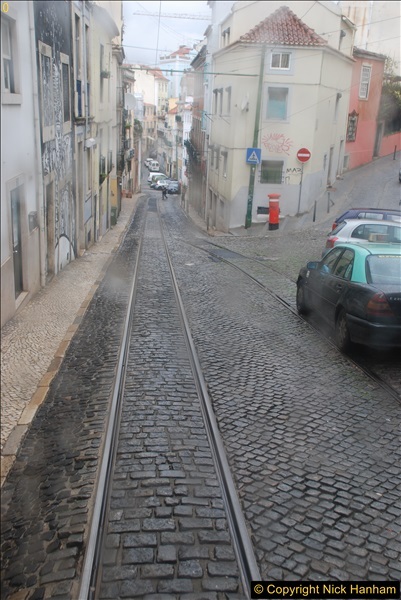 2016-12-01 Lisbon, Portugal.  (17)017