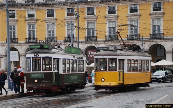2016-12-01 Lisbon, Portugal.  (204)204