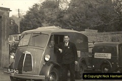1962-1-Morris-van-@-Parkstone-Royal-Mail-Sorting-Office-Poole-Dorset.-Ray-Hunt-posing.-Your-Host-did-his-first-night-driving-duty-in-this-van.040