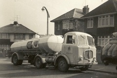 1963-10-Near-the-transport-cafe-Dale-Road-Parkstone-Poole-Dorset.-059