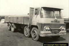 1964-11-Guy-Warrior-in-Geroge-Curtis-Transport-yard.158