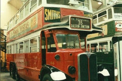 London Buses 1963 to 2007.  (51) 051