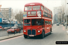 London Buses 1963 to 2007.  (530) 530
