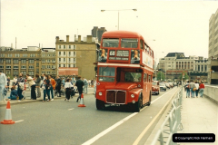 London Buses 1963 to 2007.  (71) 071