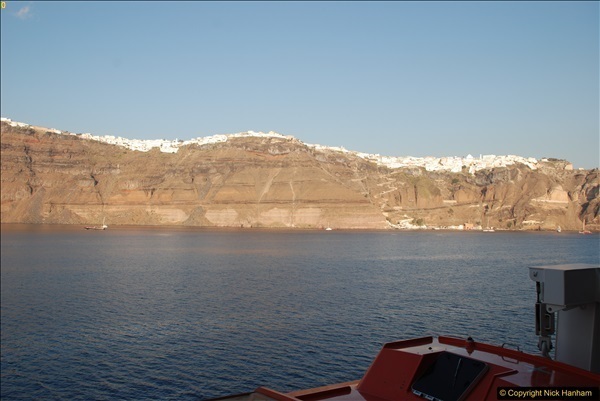 2010-10-06-Santorini-Greece.-281281