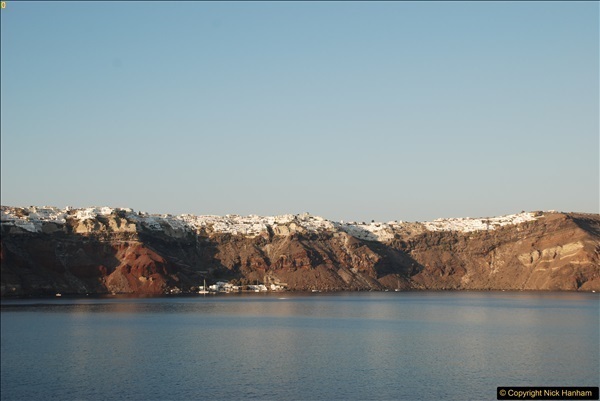 2010-10-06-Santorini-Greece.-290290