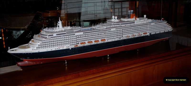 2011-04-14 to 17. Cunard Queen Victoria & Southampton.  (128)128