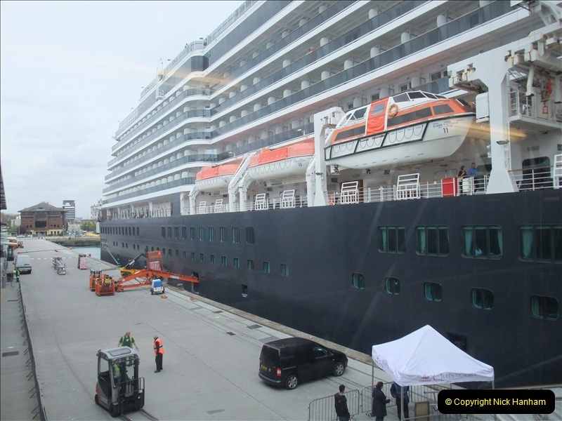 2011-04-14 to 17. Cunard Queen Victoria & Southampton.  (2)002