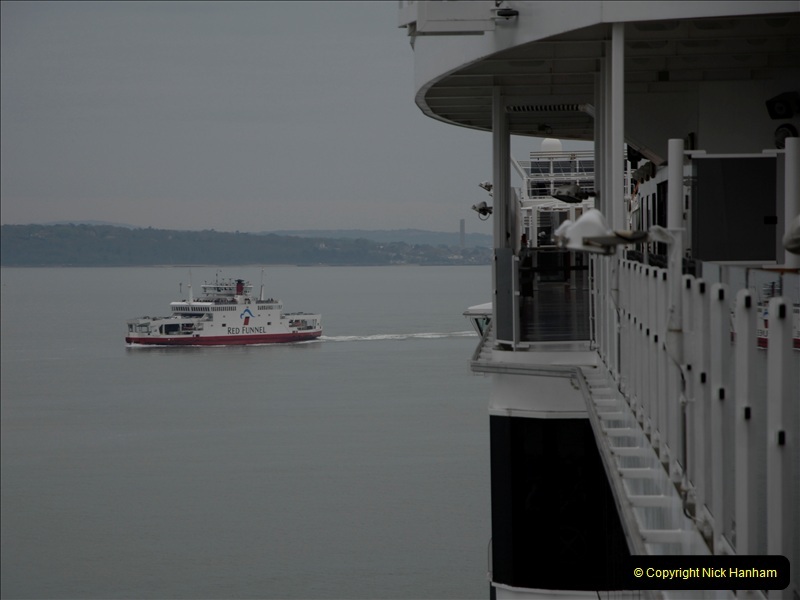 2011-04-14 to 17. Cunard Queen Victoria & Southampton.  (40)040