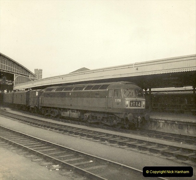 1955 to 1959 British Railways in Black & White.  (70)0070
