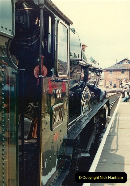 1981-04-25 The Solent Express to North Wales & Chester, Cheshire.  (3)0274