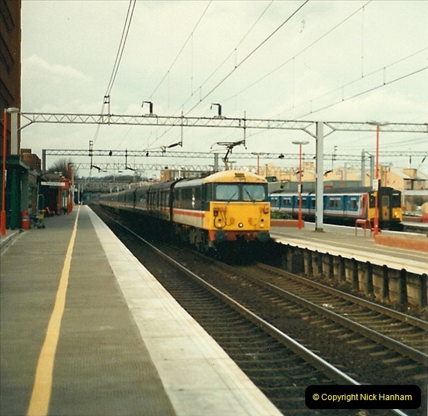 1989-02-11 Watford, Hertfordshire.  (20)0036