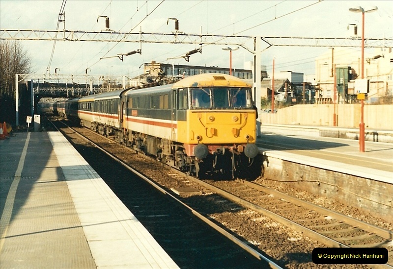 1989-02-11 Watford, Hertfordshire.  (4)0020