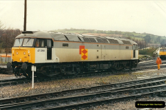 1989-02-25 Exeter St. Davids, Exeter, Devon.  (7)0118
