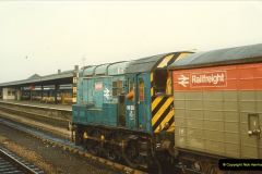 1989-10-27 Plymouth, Devon.  (14)0594