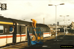 1990-11-02 Plymouth, Devon.  (13)1029
