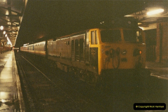 1990-12-01 Salisbury, Wiltshire.  (2)1068
