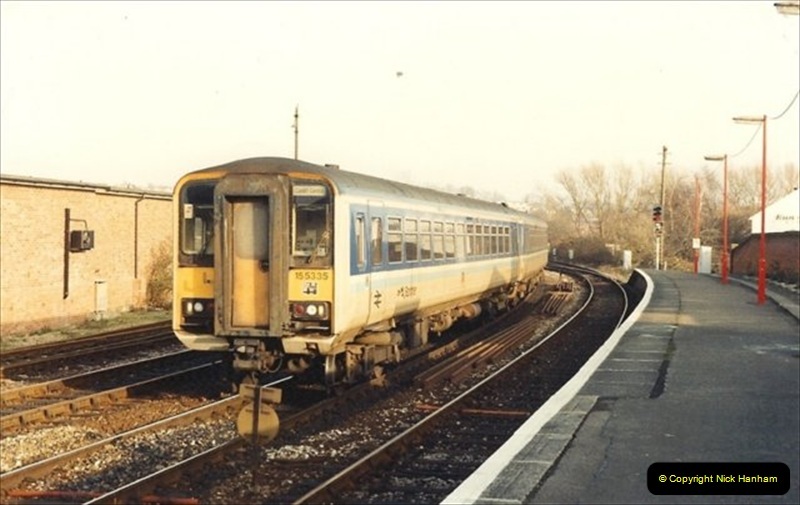 1992-01-06 Salisbury station, Salisbury, Wiltshire.  (11)230