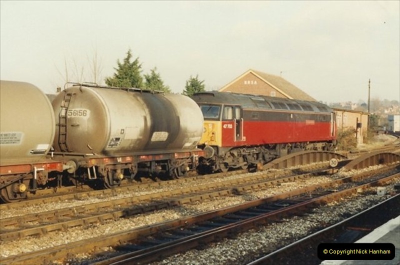 1992-01-06 Salisbury station, Salisbury, Wiltshire.  (5)224