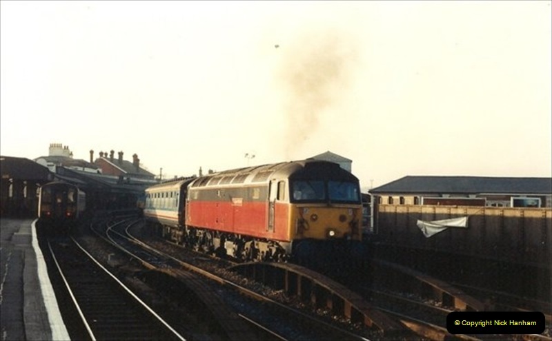 1992-01-06 Salisbury station, Salisbury, Wiltshire.  (8)227