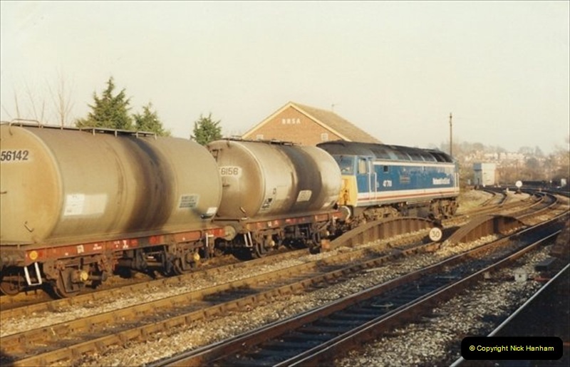 1992-01-06 Salisbury station, Salisbury, Wiltshire.  (9)228
