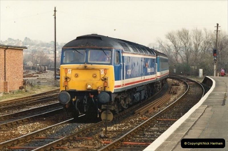 1992-02-29 Salisbury station, Salisbury, Wiltshire.  (13)310